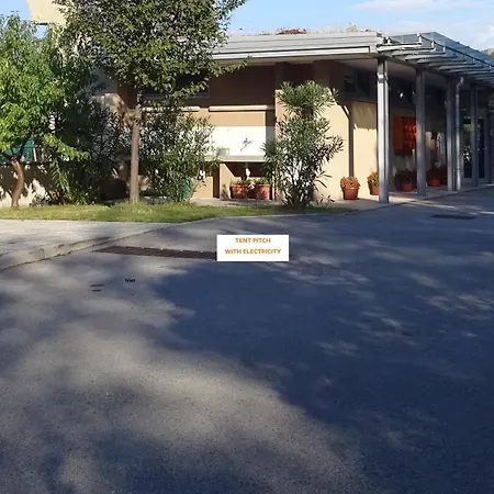 Kamp Tura- Pitch Only Campsite Vipava