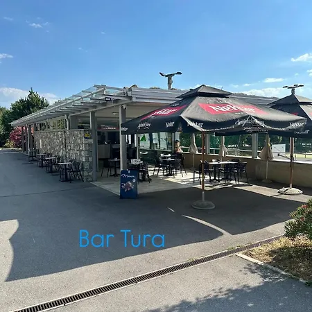 Kamp Tura- Pitch Only אתר קמפינג